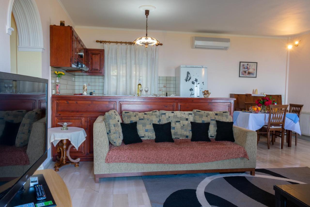 Villa Emily Achílleion Extérieur photo