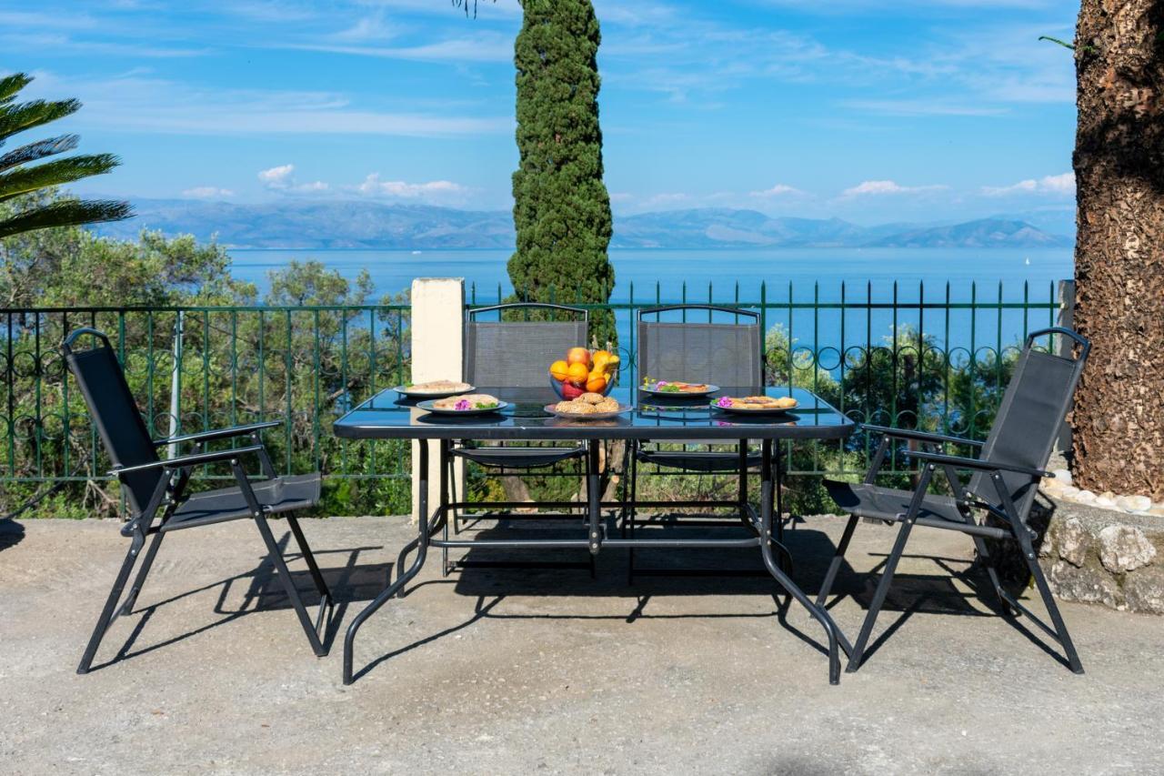 Villa Emily Achílleion Extérieur photo