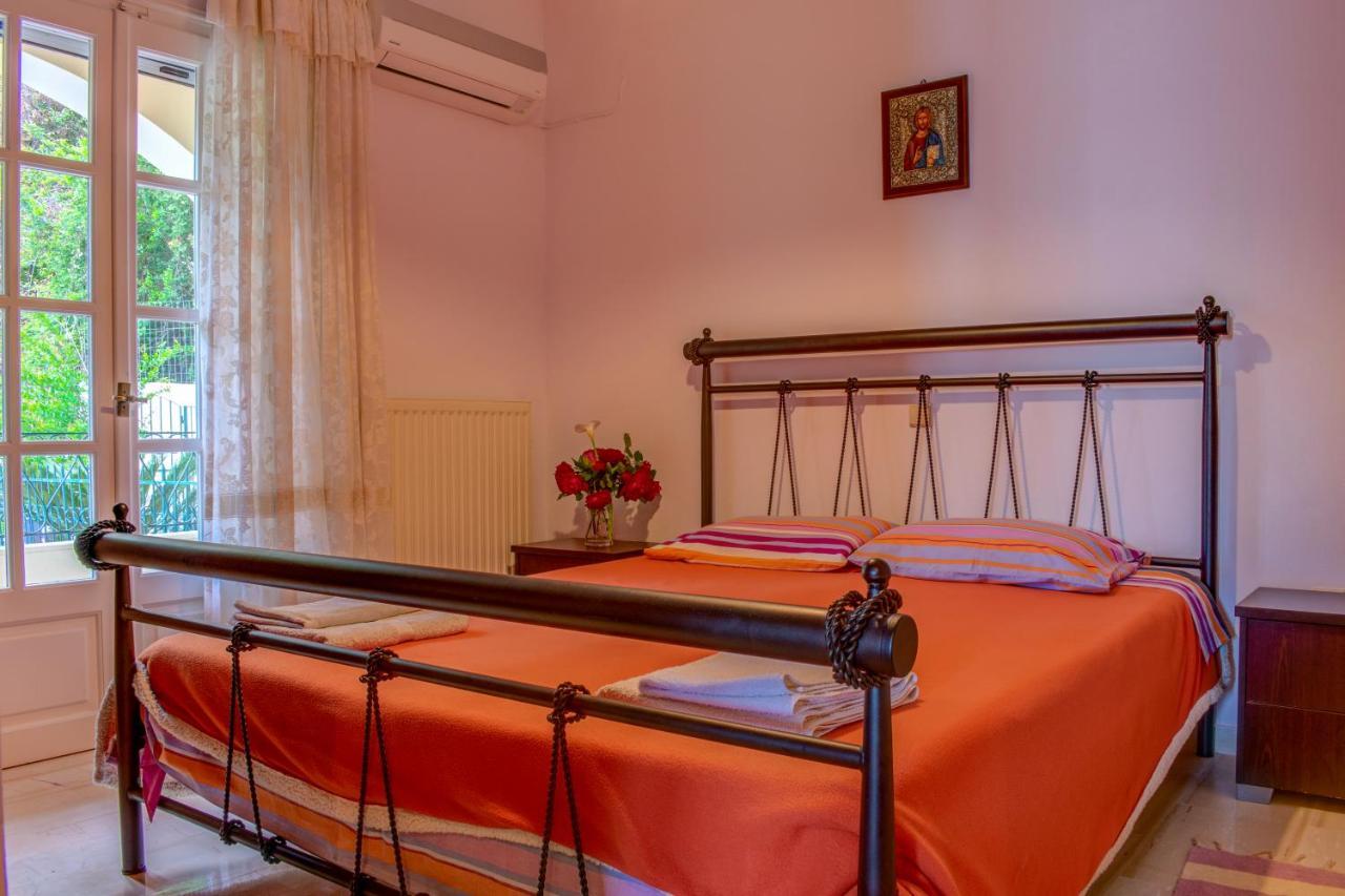 Villa Emily Achílleion Extérieur photo