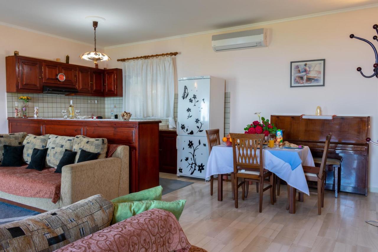 Villa Emily Achílleion Extérieur photo