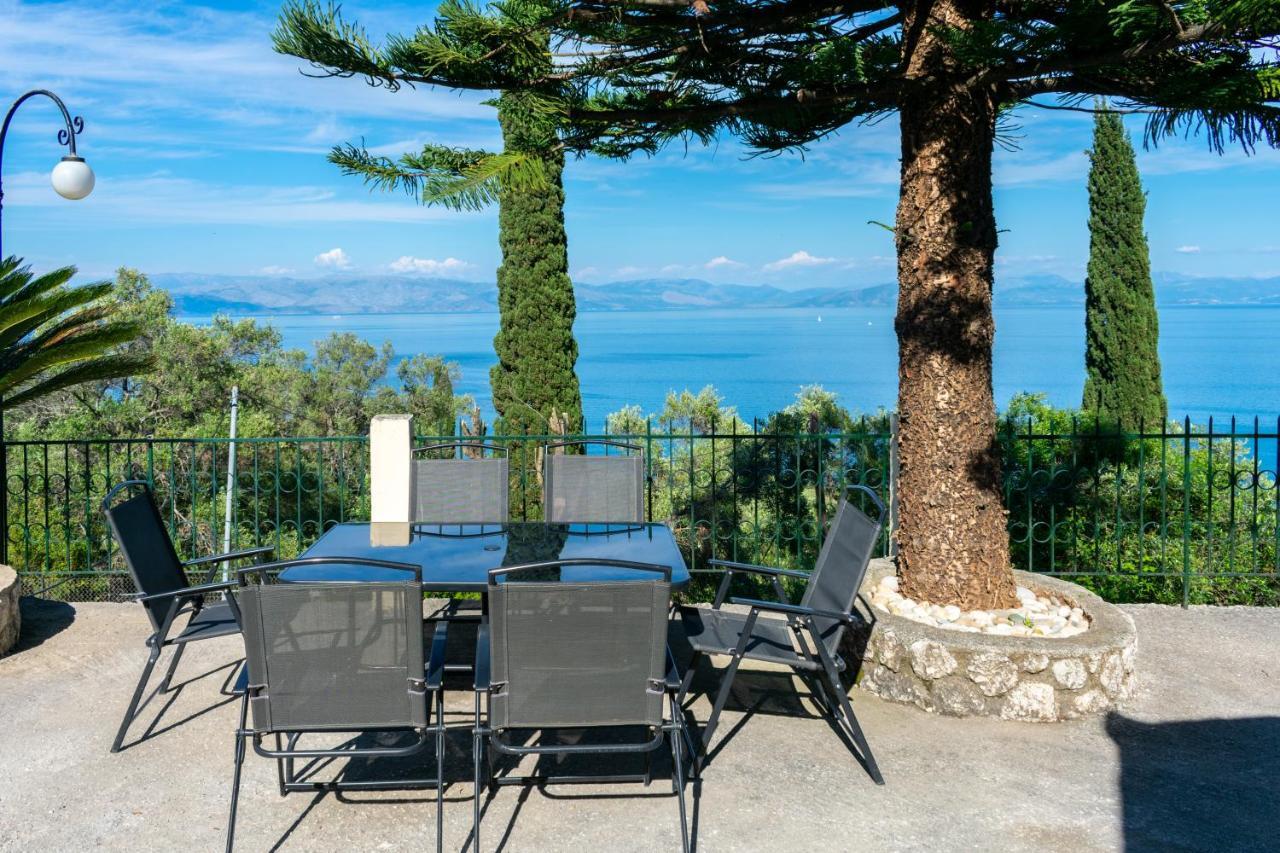 Villa Emily Achílleion Extérieur photo